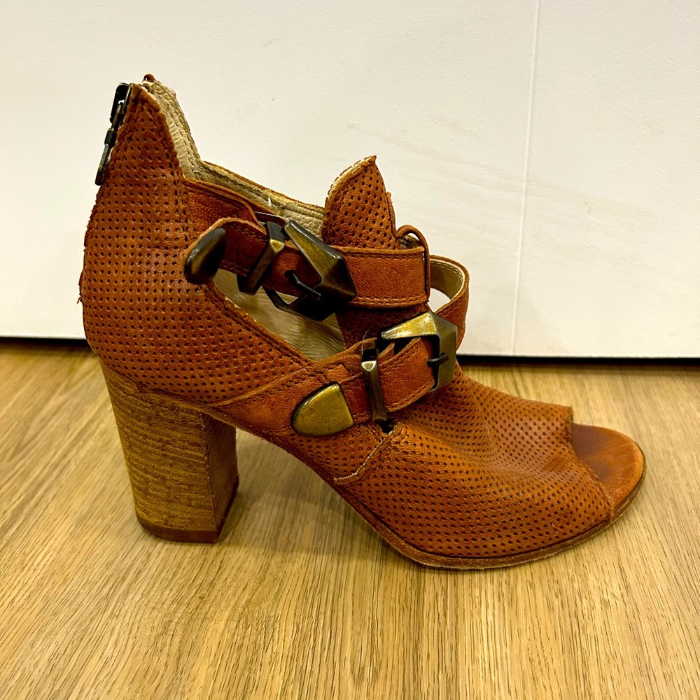 Juice Heels